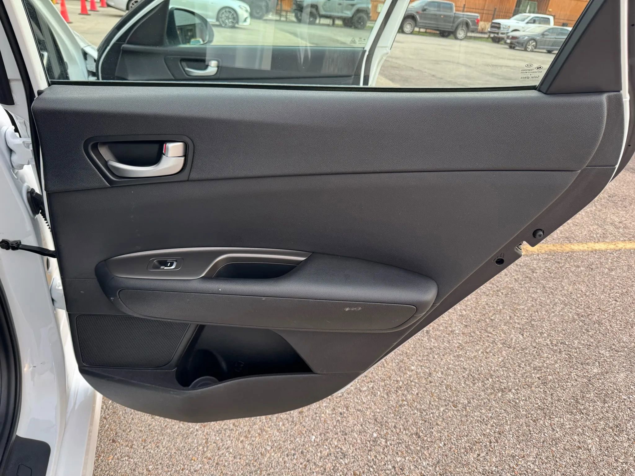 Used 2019 Kia Optima LX image 23
