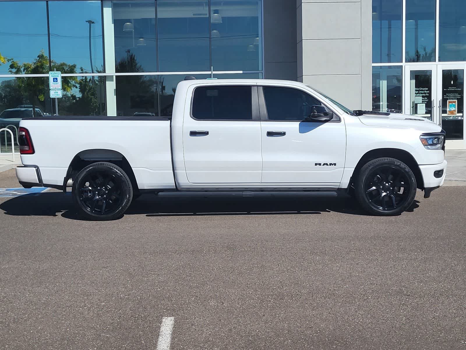 Used 2024 RAM 1500 Laramie AWD/4WD image 4