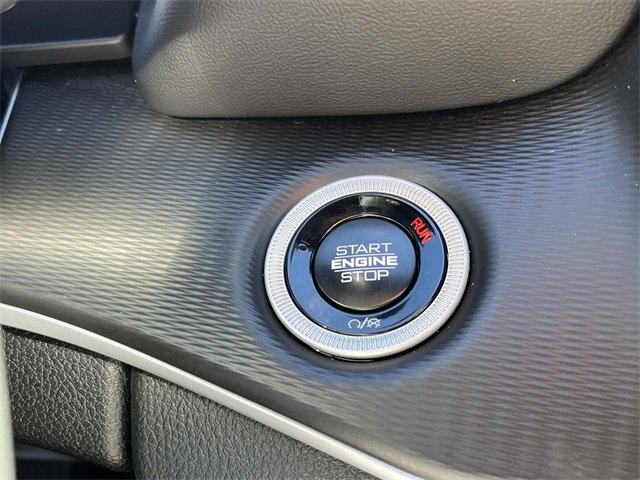 Used 2025 Jeep Grand Cherokee Laredo X image 27