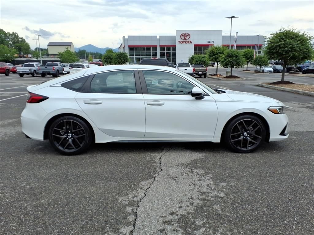 Used 2023 Honda Civic Sport Touring image 3