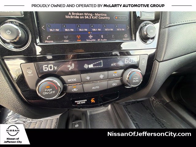 Used 2019 Nissan Rogue SV w/ Premium Package AWD/4WD image 26