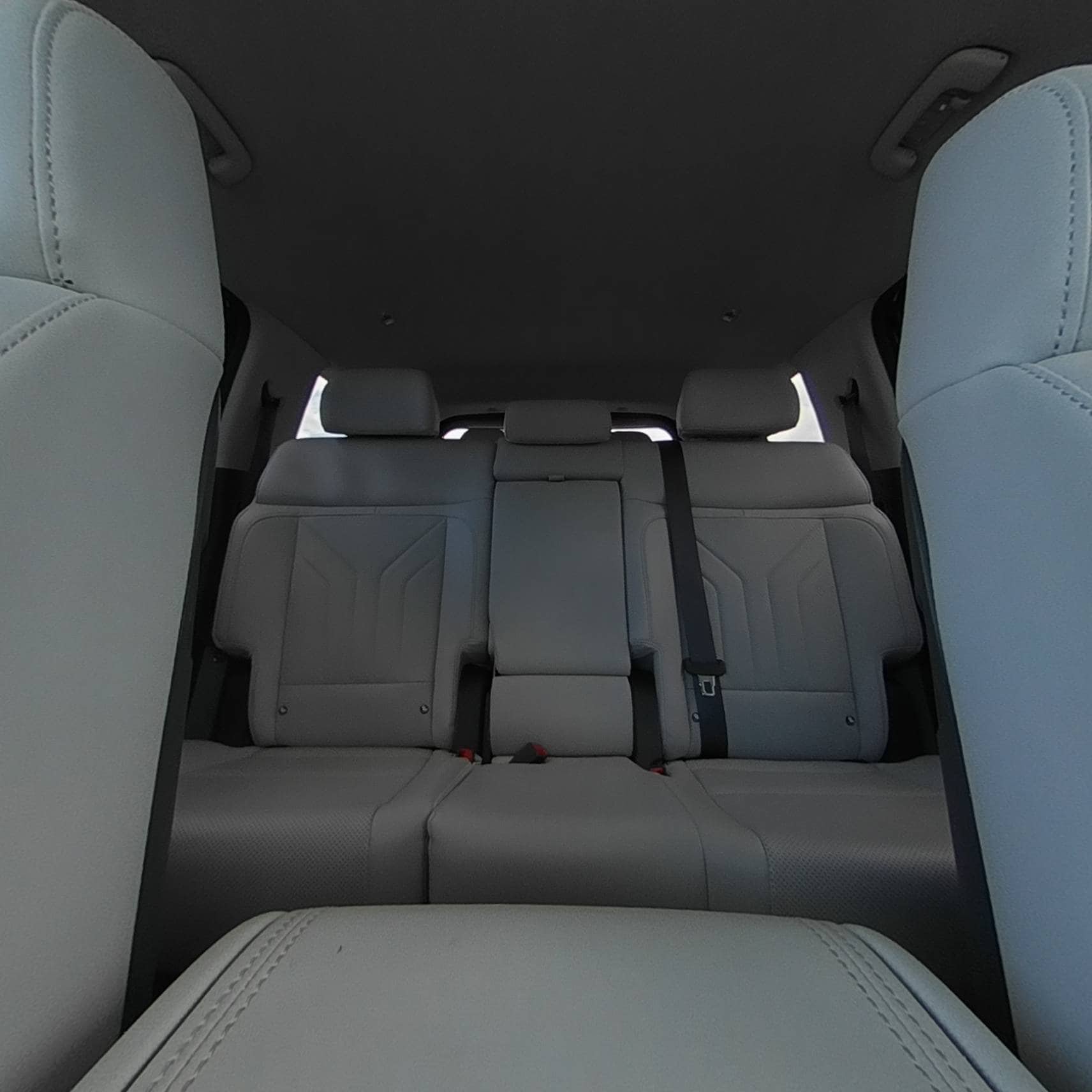 Certified 2026 Hyundai Santa Fe SEL AWD/4WD image 33