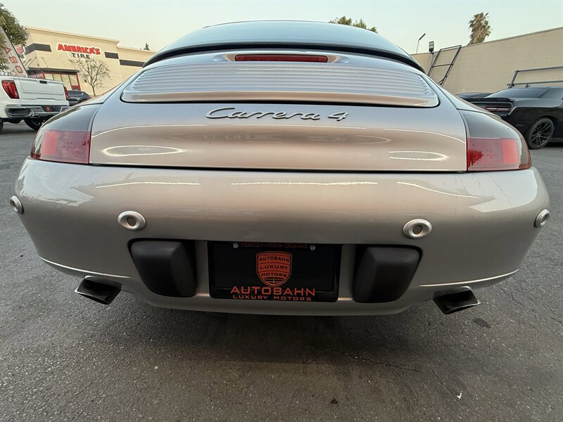 Used 2000 Porsche 911 Carrera RWD image 19
