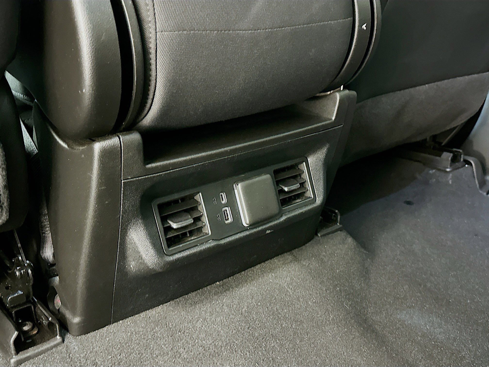 Used 2024 GMC Sierra 1500 Elevation image 28