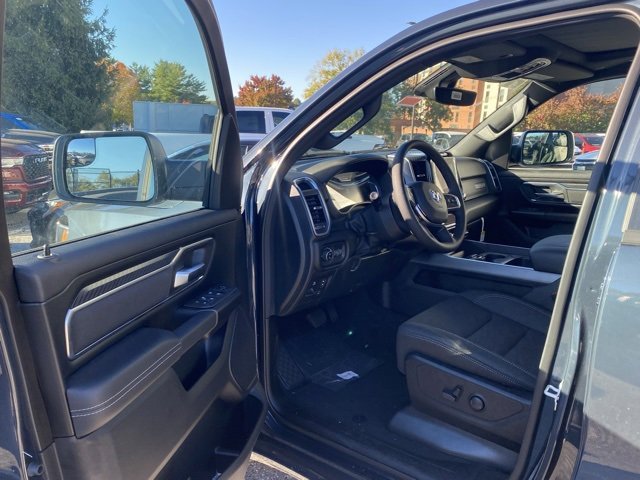 New 2026 RAM 1500 4x4 Crew Cab image 14