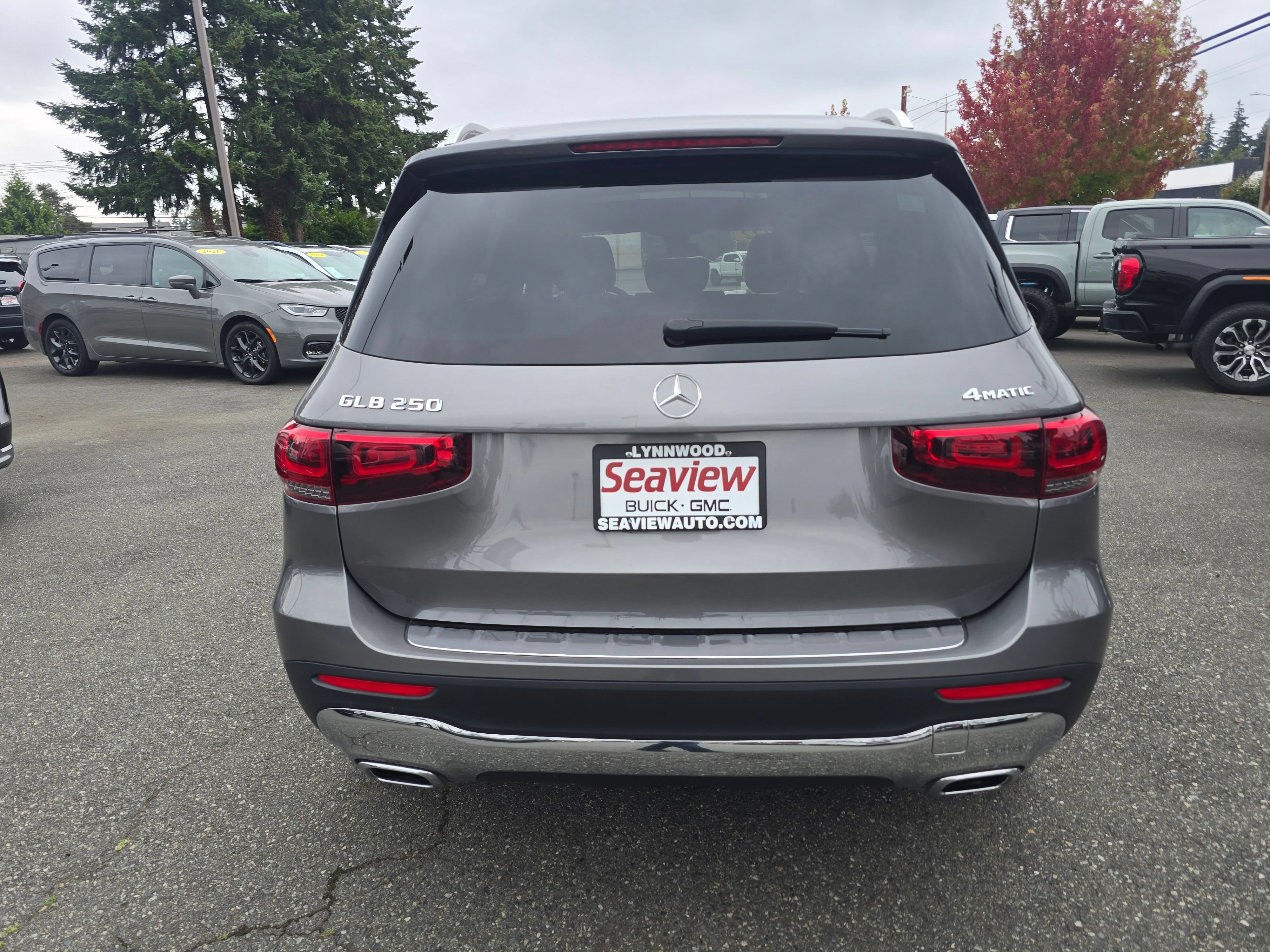 Used 2022 Mercedes-Benz GLB 250 4MATIC image 6