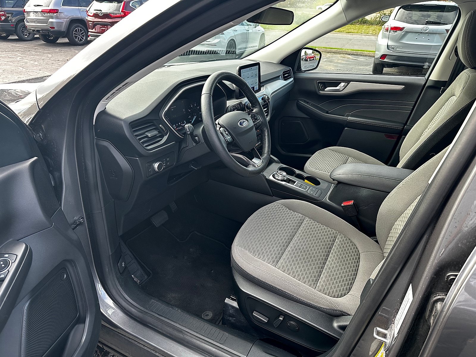 Used 2021 Ford Escape SE w/ Convenience Package AWD/4WD image 14