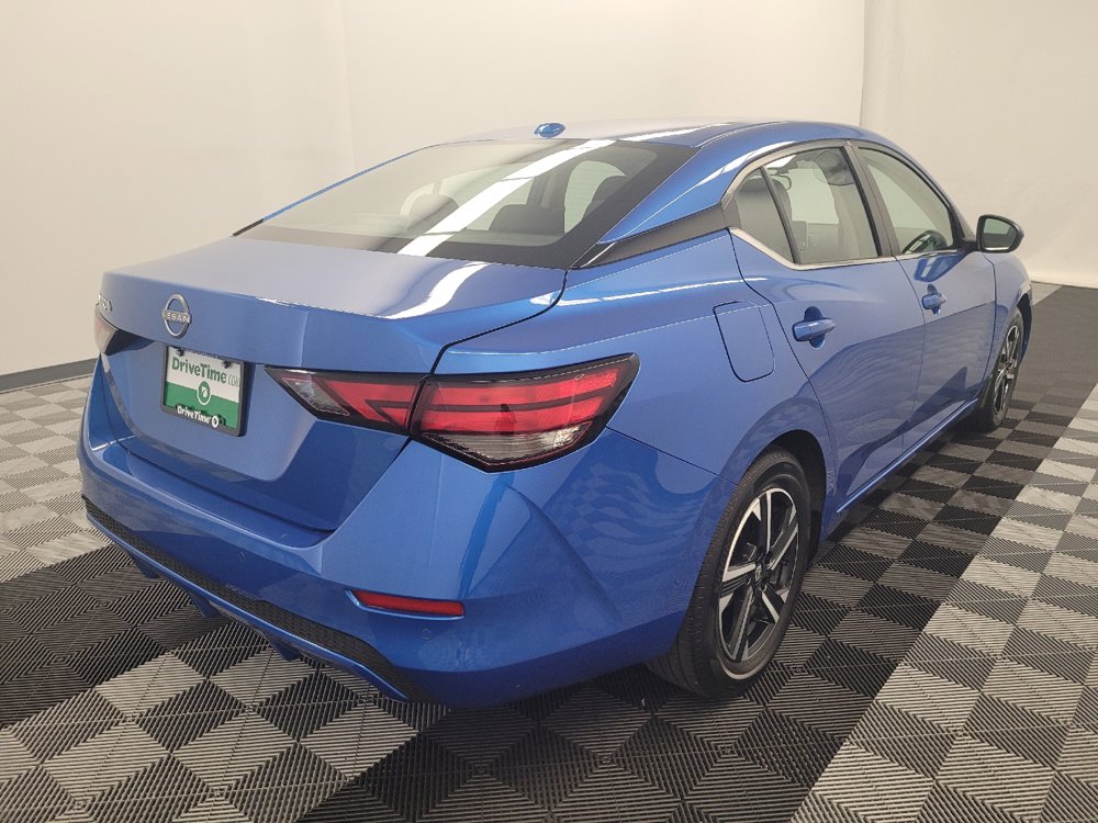Used 2025 Nissan Sentra SV FWD image 9