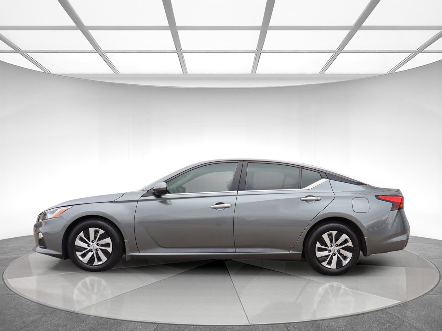 Used 2019 Nissan Altima 2.5 S FWD image 5