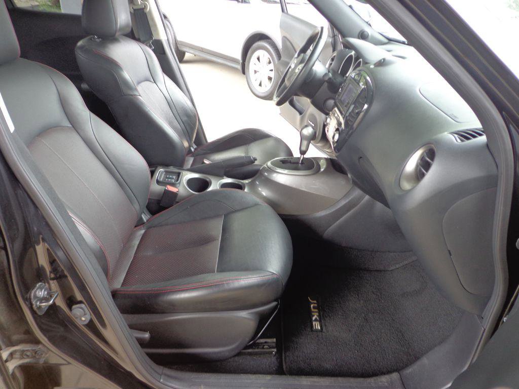 Used 2013 Nissan Juke SL image 16