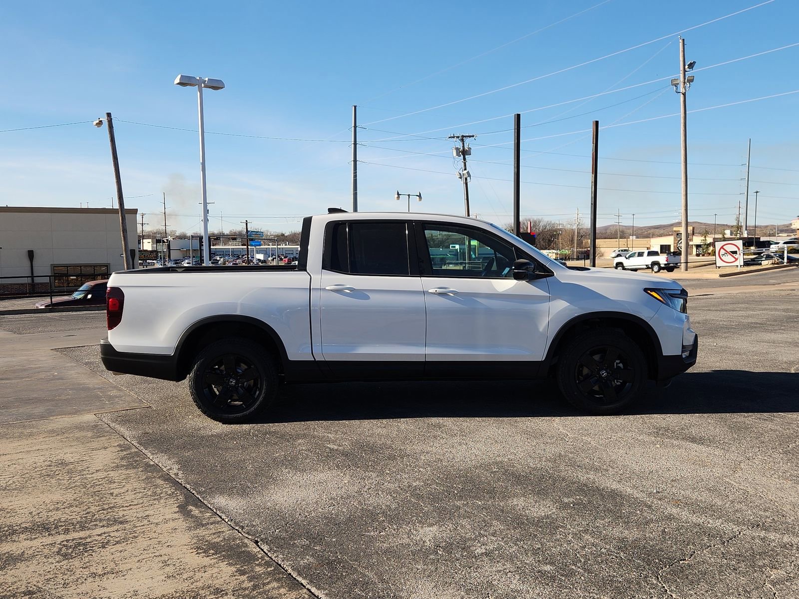New 2026 Honda Ridgeline Black Edition image 7