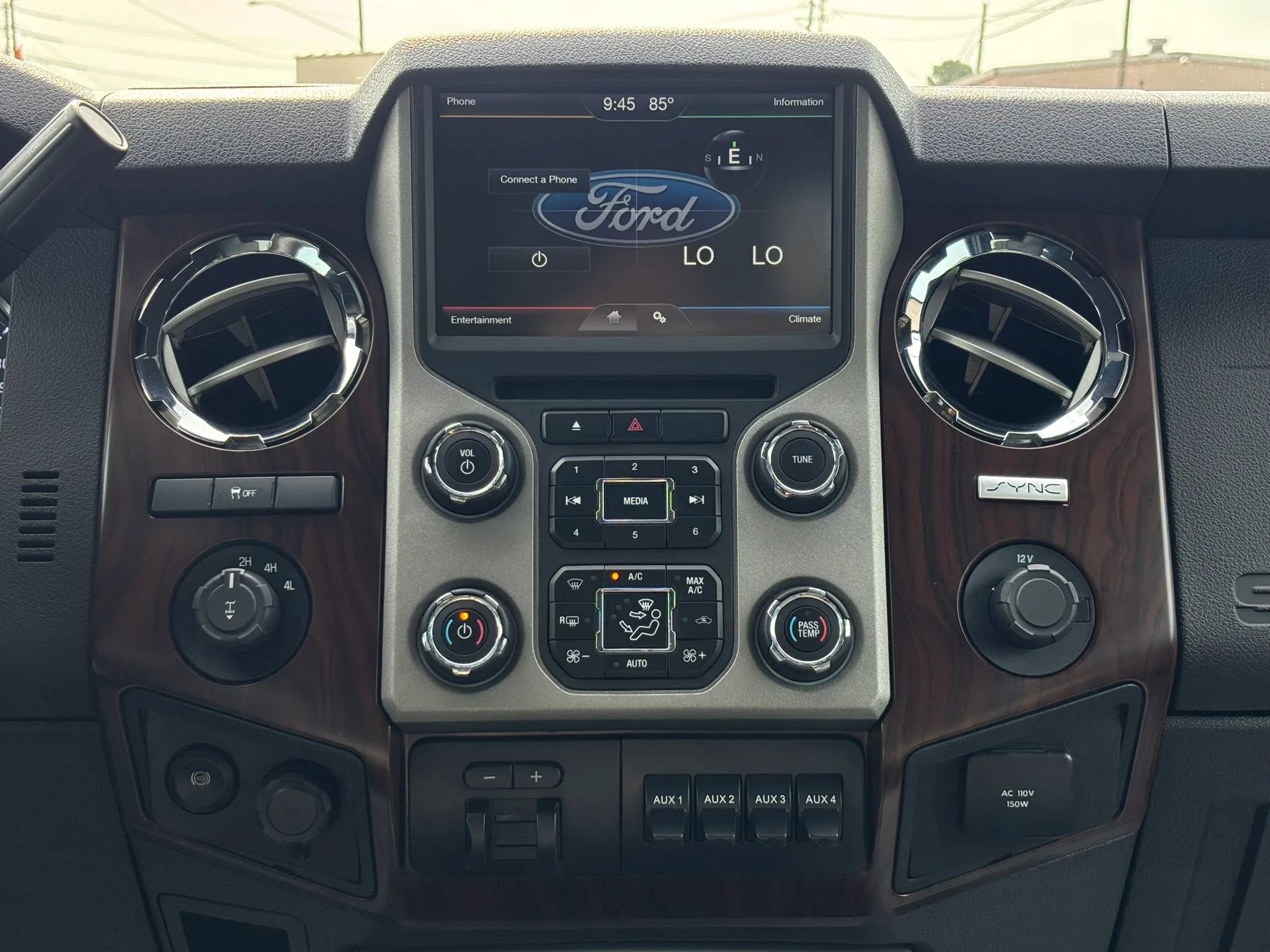 Used 2015 Ford F250 Lariat w/ Chrome Package AWD/4WD image 42