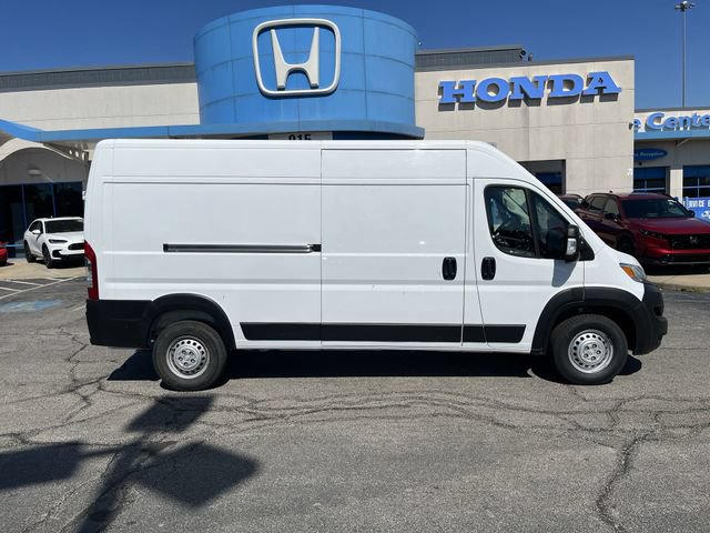 Used 2025 RAM ProMaster 2500 w/ Convenience Group FWD image 11