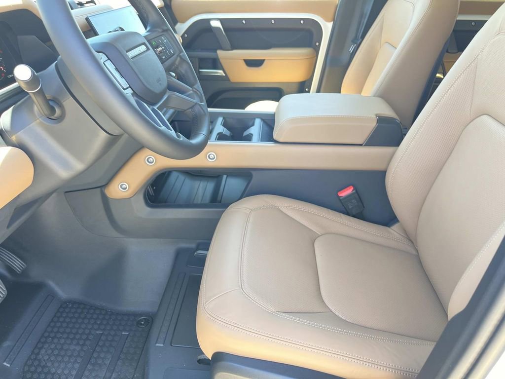 New 2026 Land Rover Defender 110 S AWD/4WD image 12