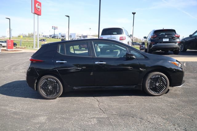 Used 2025 Nissan Leaf SV Plus image 4