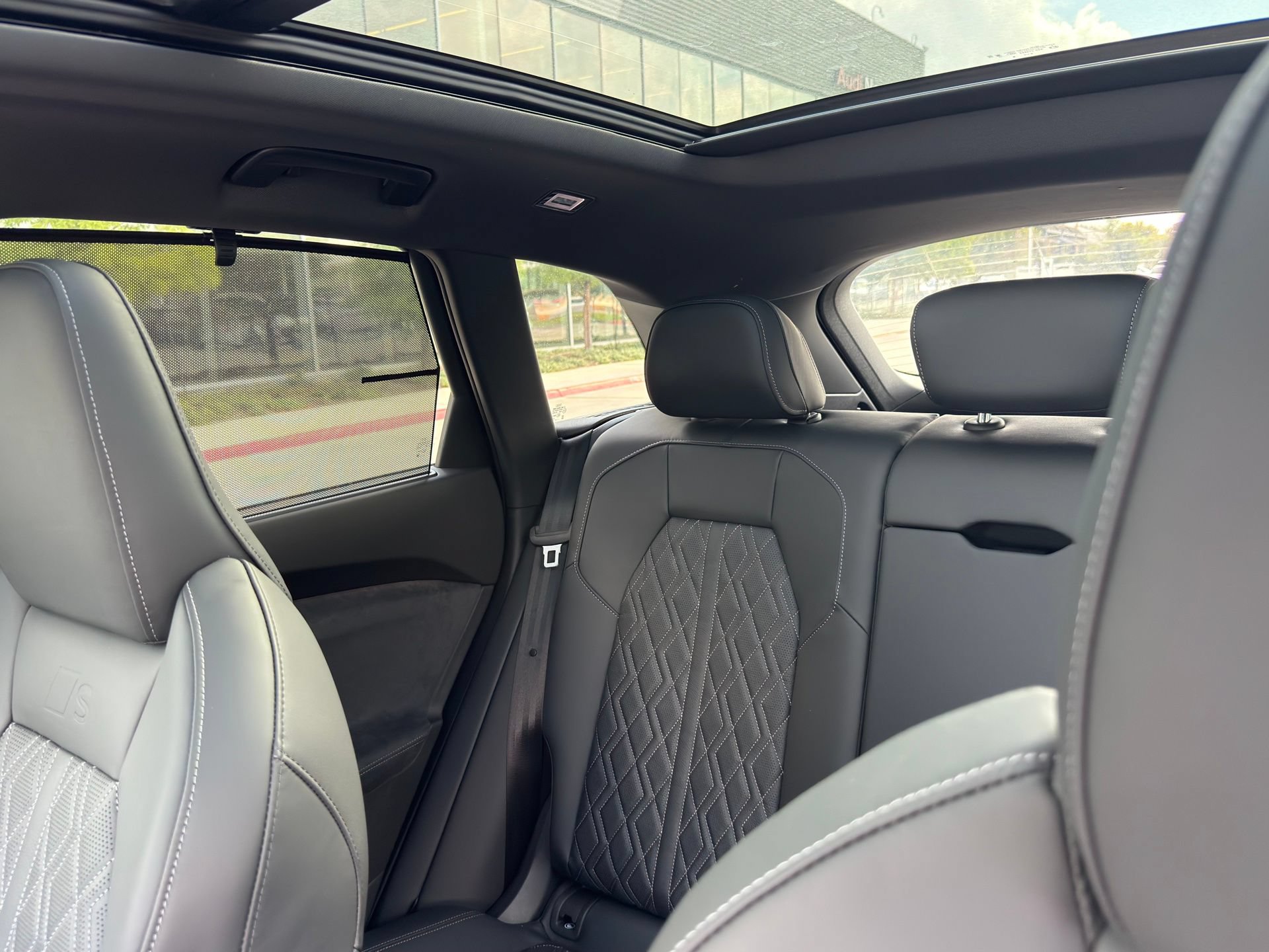 New 2026 Audi SQ5 Prestige AWD/4WD image 15
