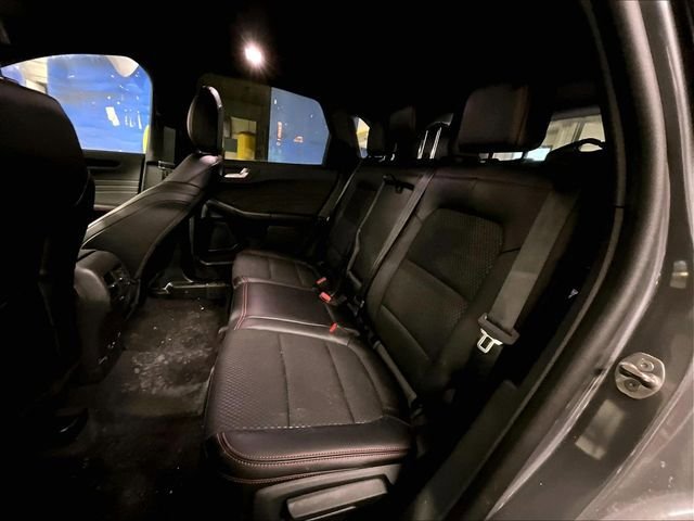 New 2026 Ford Escape ST-Line w/ Cold Weather Package AWD/4WD image 11
