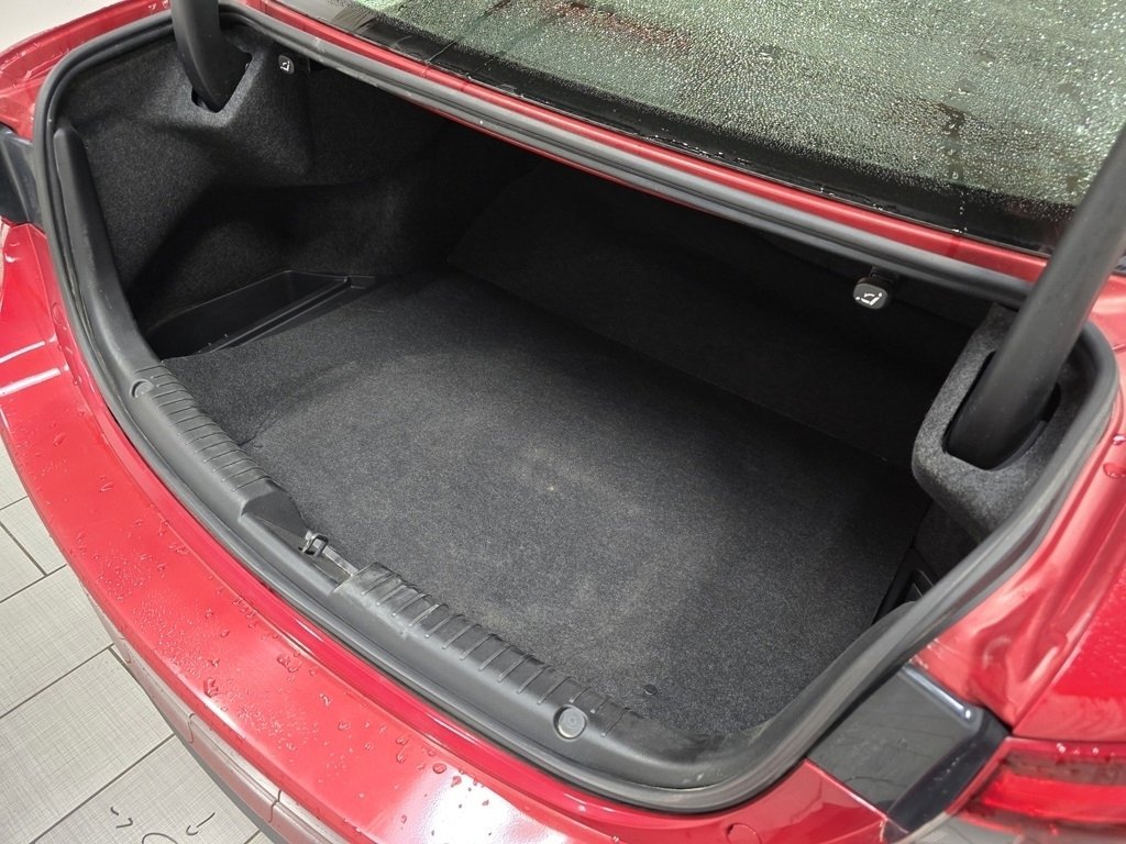 Used 2017 MAZDA MAZDA6 Touring w/ Touring Premium Package image 17