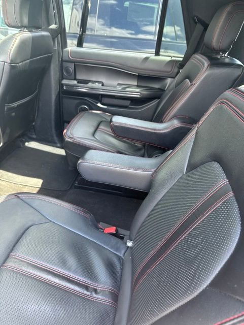 Used 2020 Ford Expedition Limited w/ Equipment Group 303A AWD/4WD image 7
