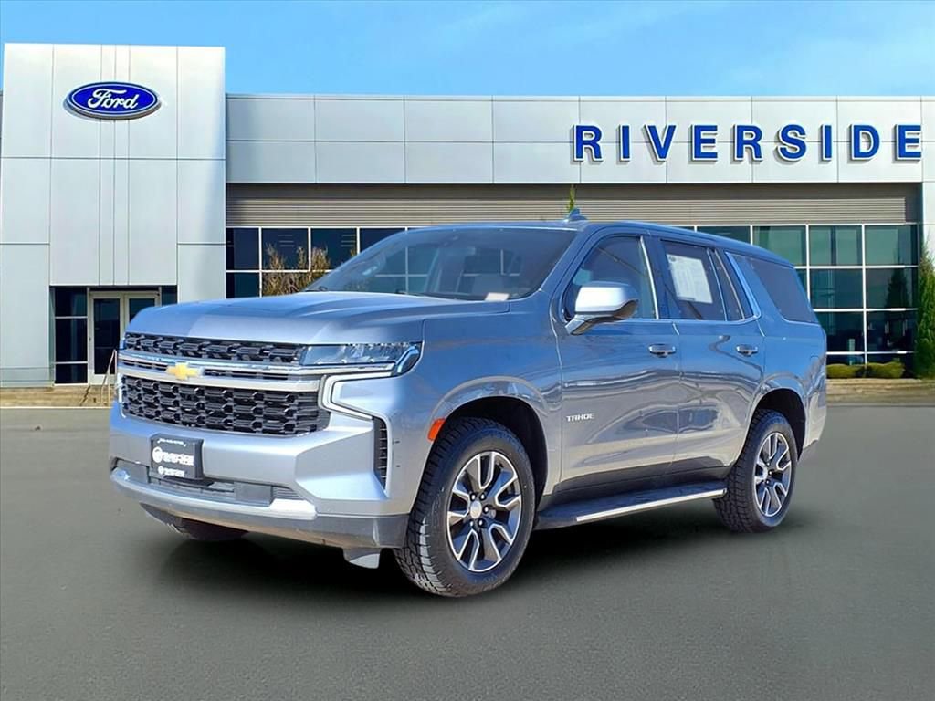 Used 2021 Chevrolet Tahoe LS image 3