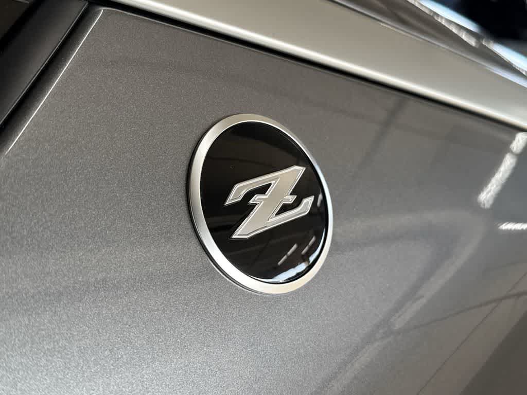 Used 2025 Nissan Z Performance w/ Floor Mat Package RWD image 11