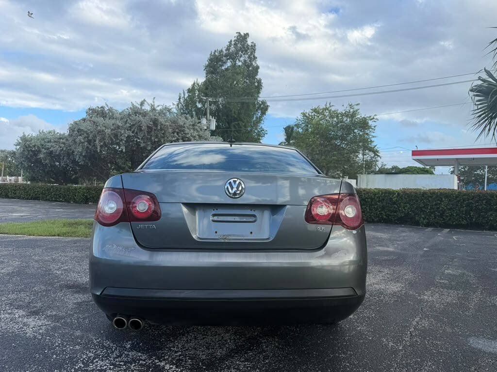Used 2008 Volkswagen Jetta SE FWD image 9