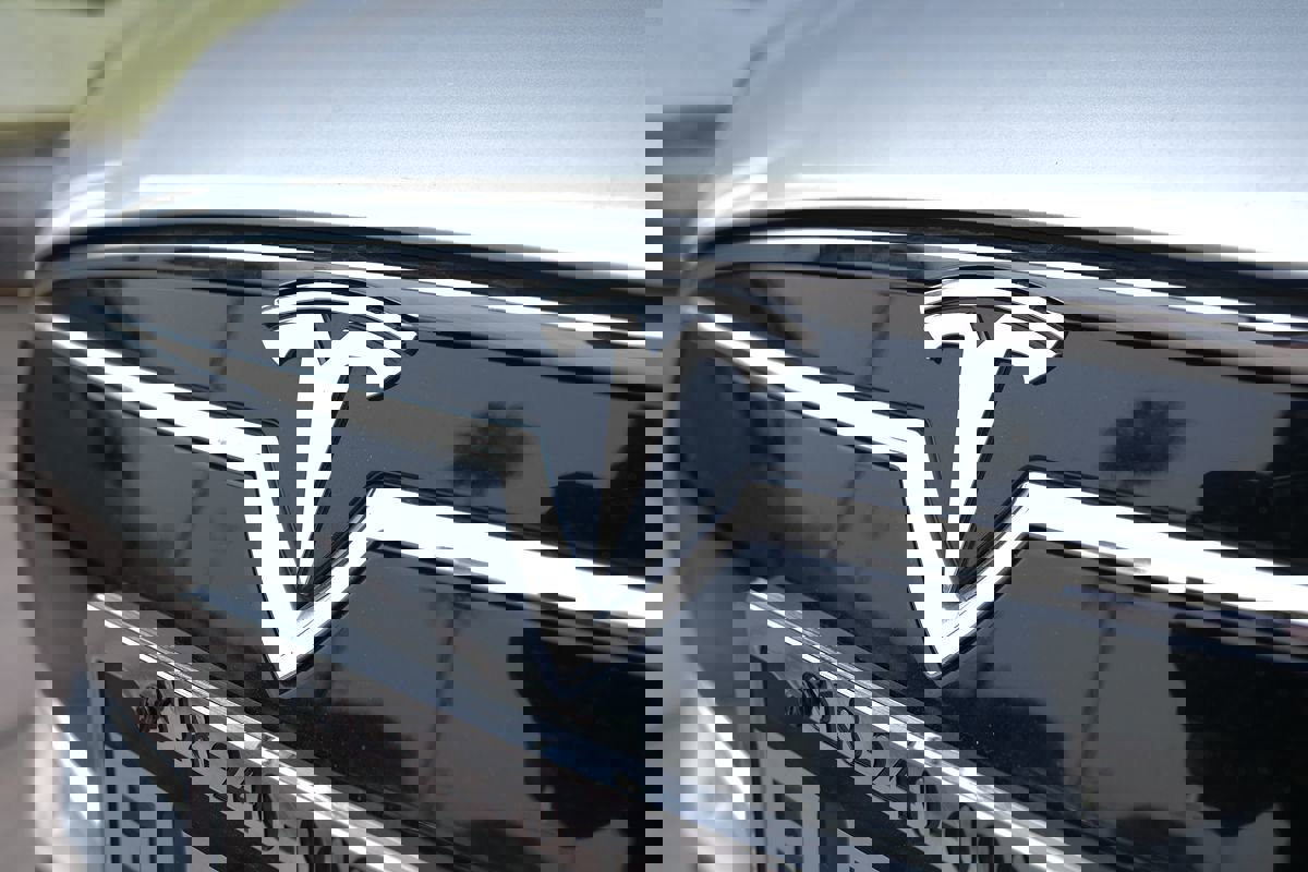 Used 2016 Tesla Model S P90D image 46