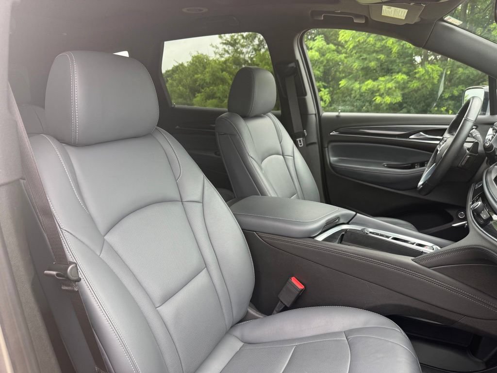 Used 2023 Buick Enclave Essence w/ Experience Buick Package AWD/4WD image 24