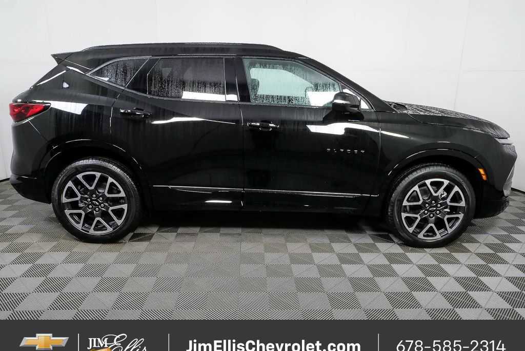 New 2026 Chevrolet Blazer RS w/ LPO, Floor Liner Package image 27