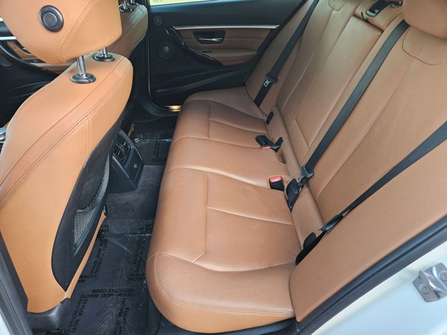 Used 2017 BMW 330e image 16