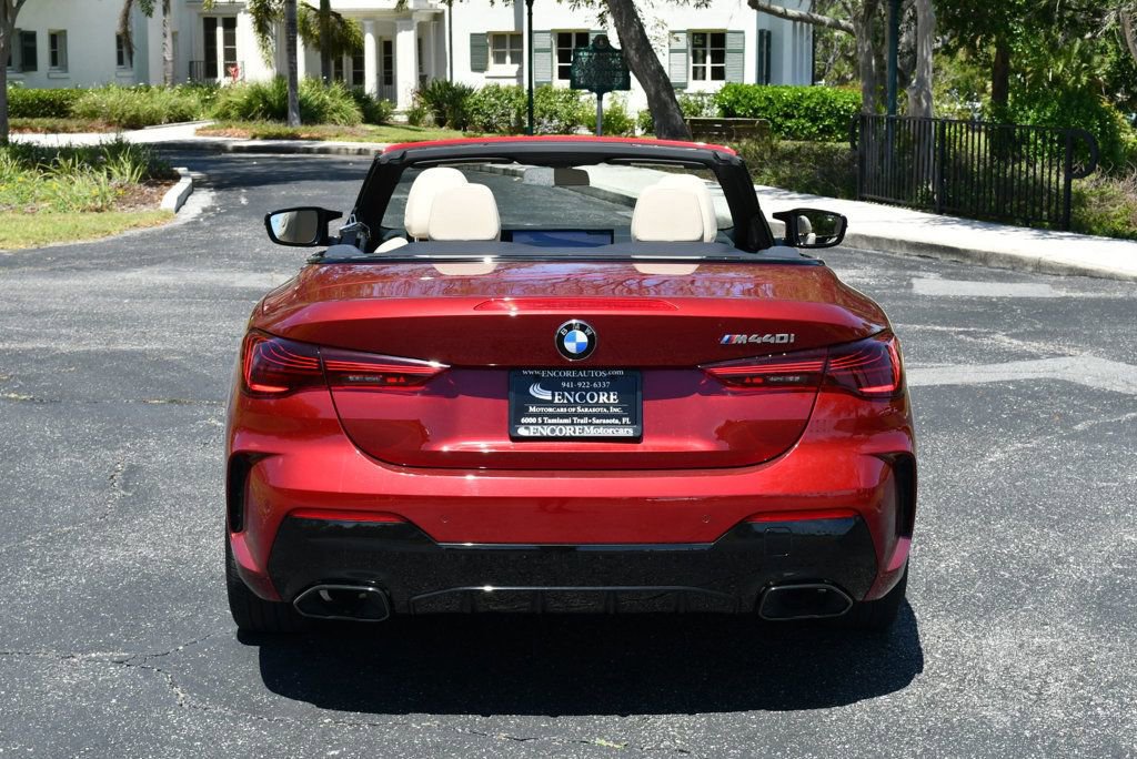 Used 2025 BMW M440i Convertible RWD image 38
