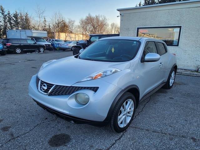 Used 2013 Nissan Juke SV image 3