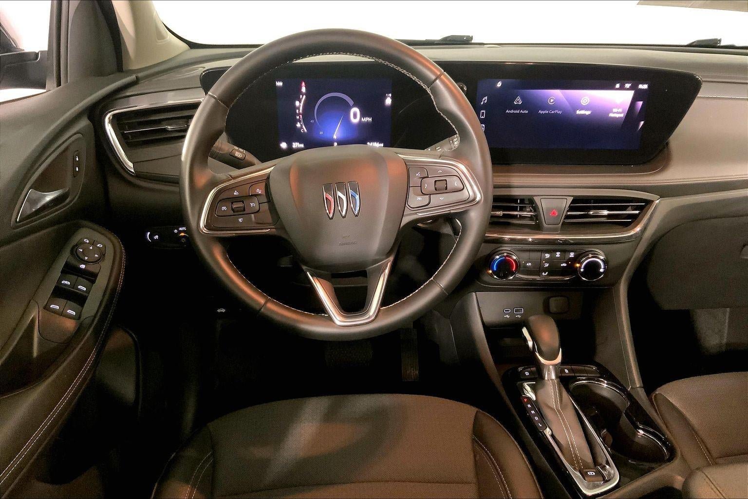 Used 2025 Buick Encore GX Preferred AWD/4WD image 5