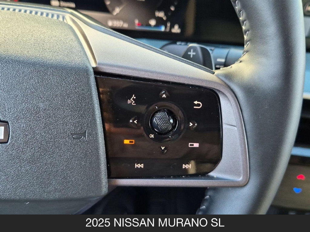 Certified 2025 Nissan Murano SL w/ Cargo Package AWD/4WD image 19