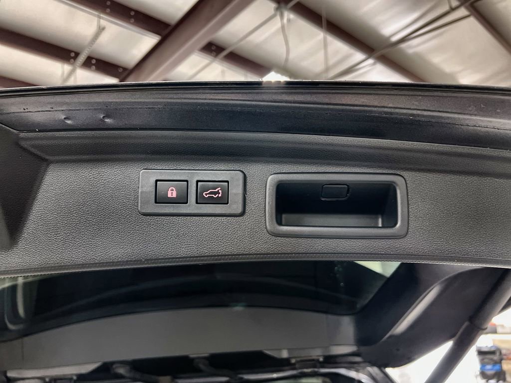 Used 2019 Subaru Forester Limited image 27