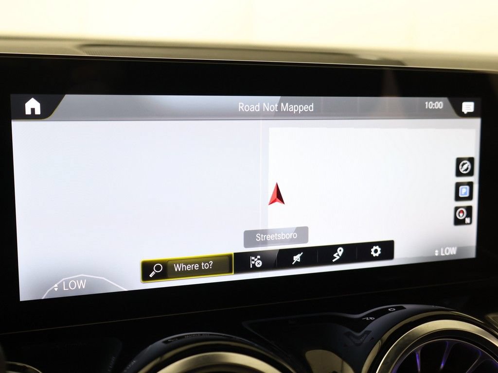 Used 2023 Mercedes-Benz GLB 250 4MATIC image 47