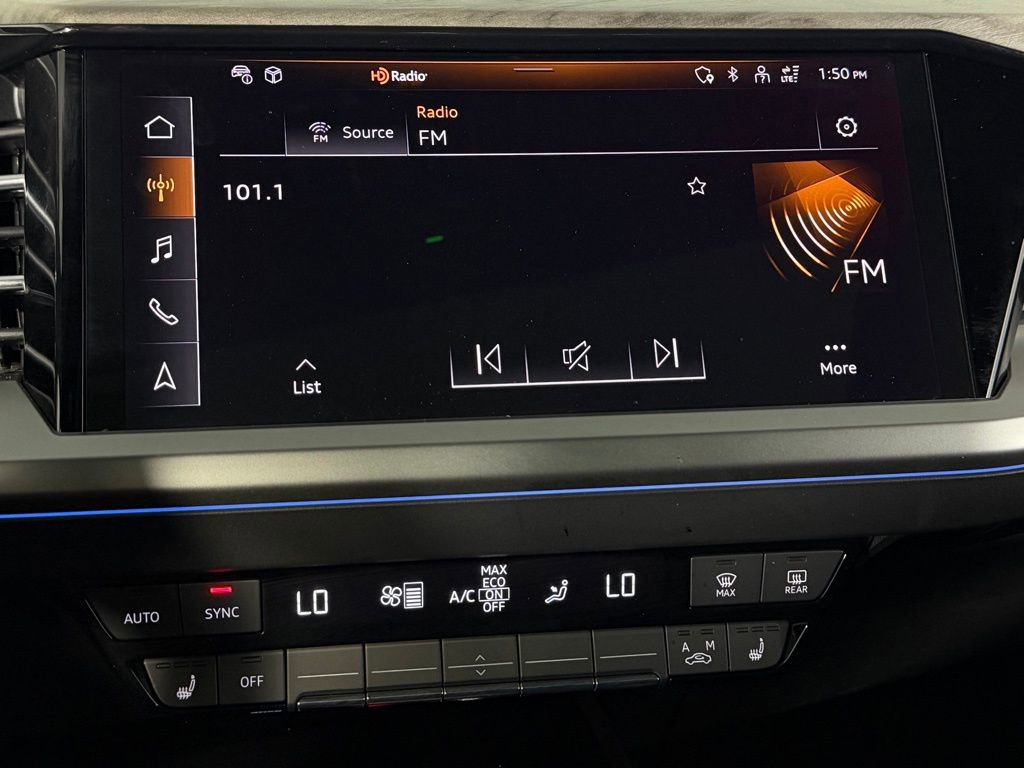 Used 2024 Audi Q4 e-tron Premium Plus w/ Premium Plus image 18