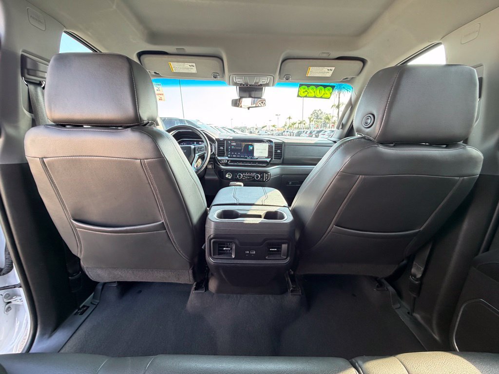 Used 2023 Chevrolet Silverado 1500 RST AWD/4WD image 15