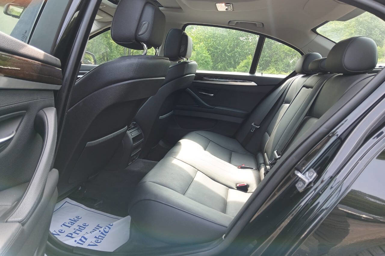 Used 2013 BMW 528i xDrive Sedan image 12