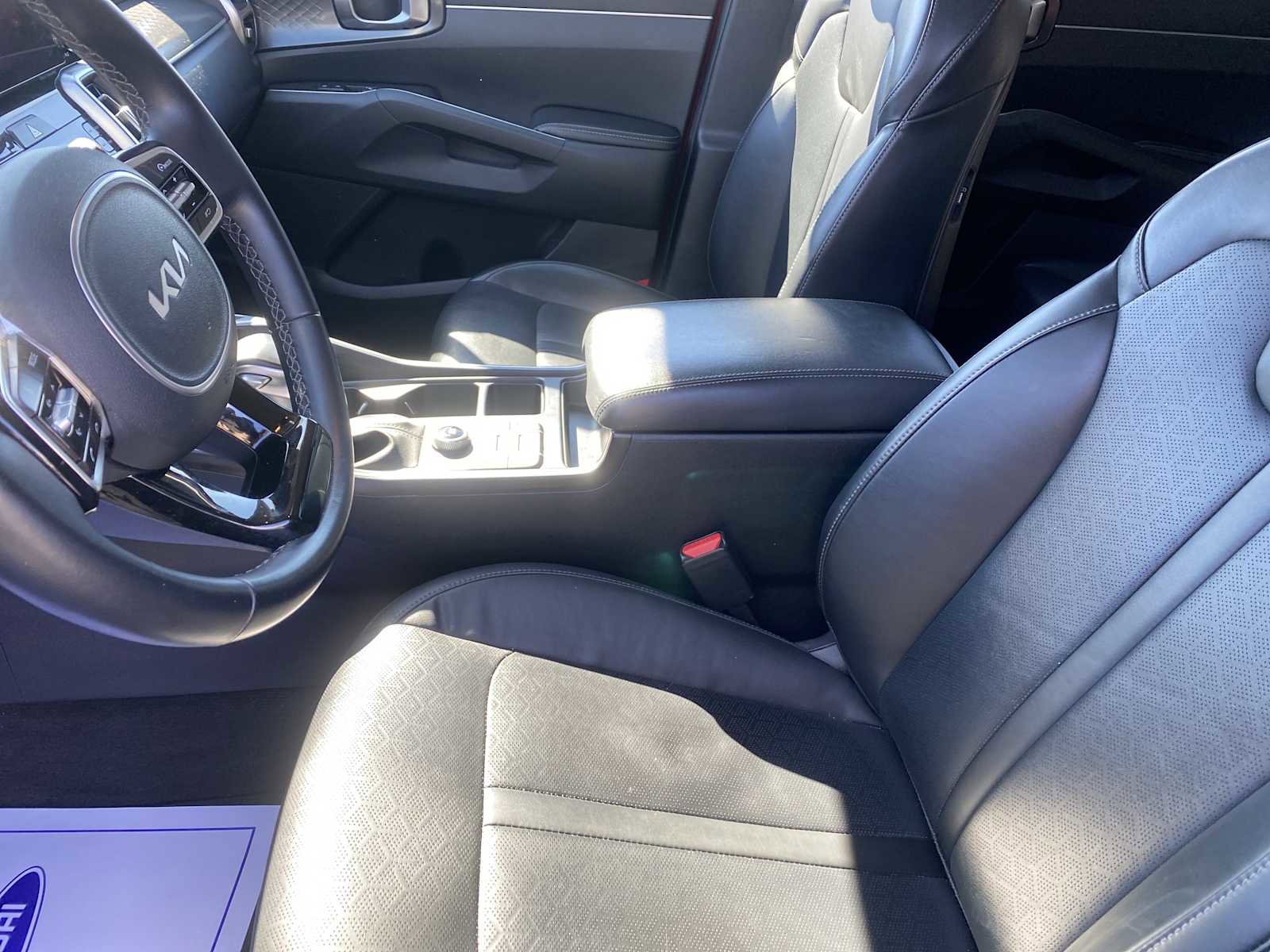 Used 2022 Kia Sorento S FWD image 24