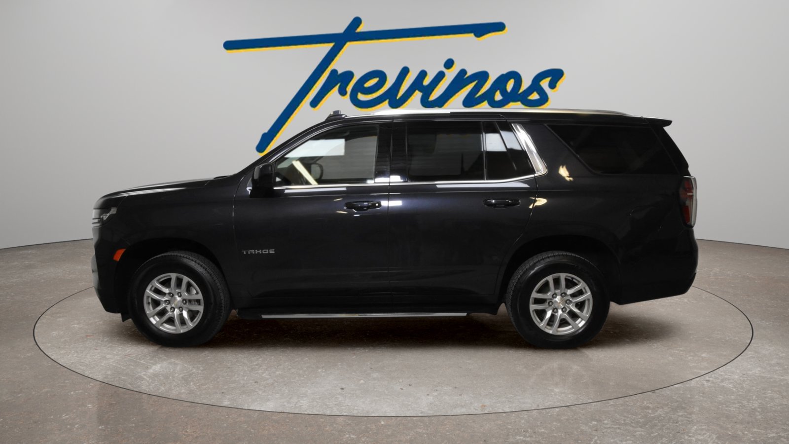 Used 2024 Chevrolet Tahoe LT RWD image 11