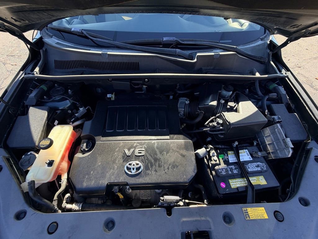 Used 2012 Toyota RAV4 FWD V6 image 37