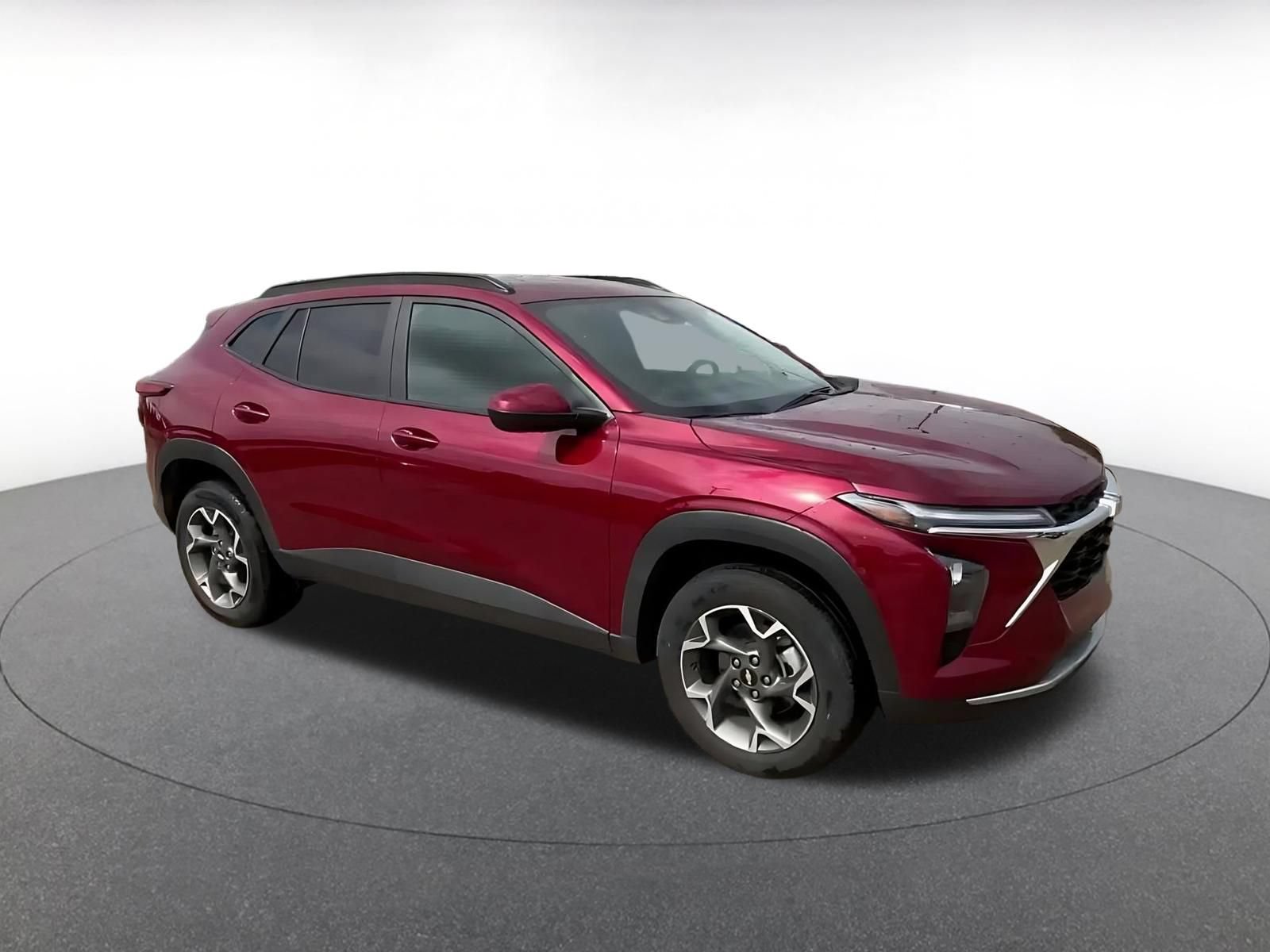 Used 2025 Chevrolet Trax LT FWD video 2