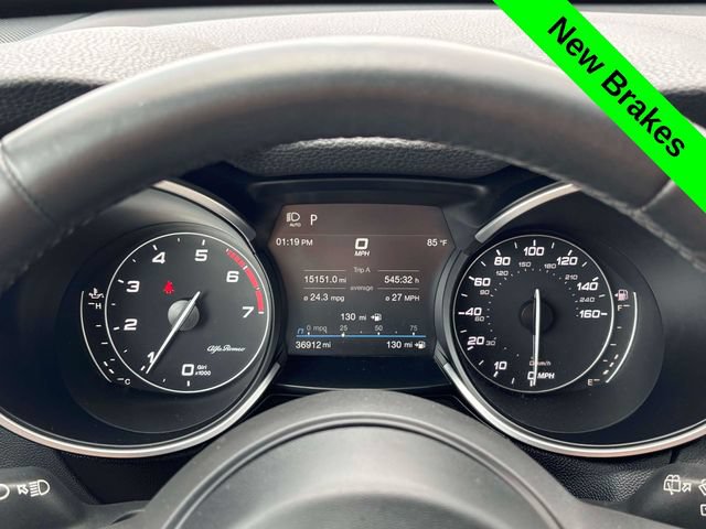 Used 2023 Alfa Romeo Stelvio Ti AWD/4WD image 24