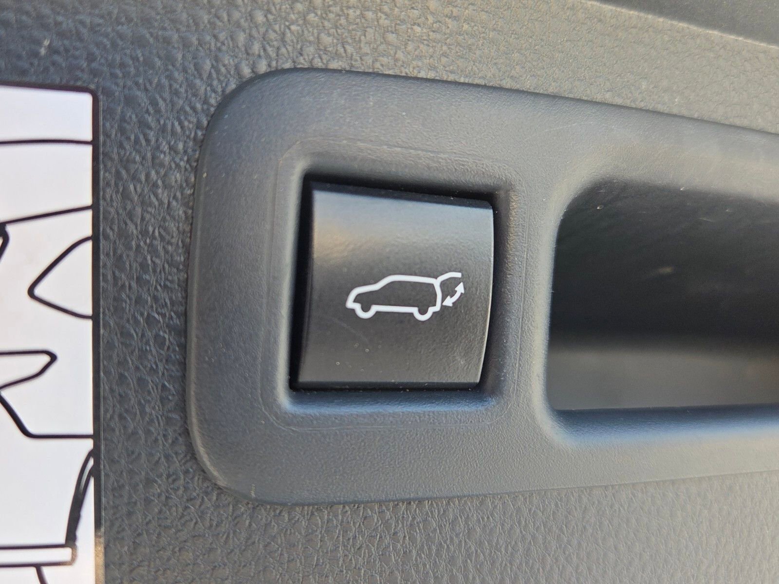 Used 2022 Toyota Highlander Bronze Edition image 15