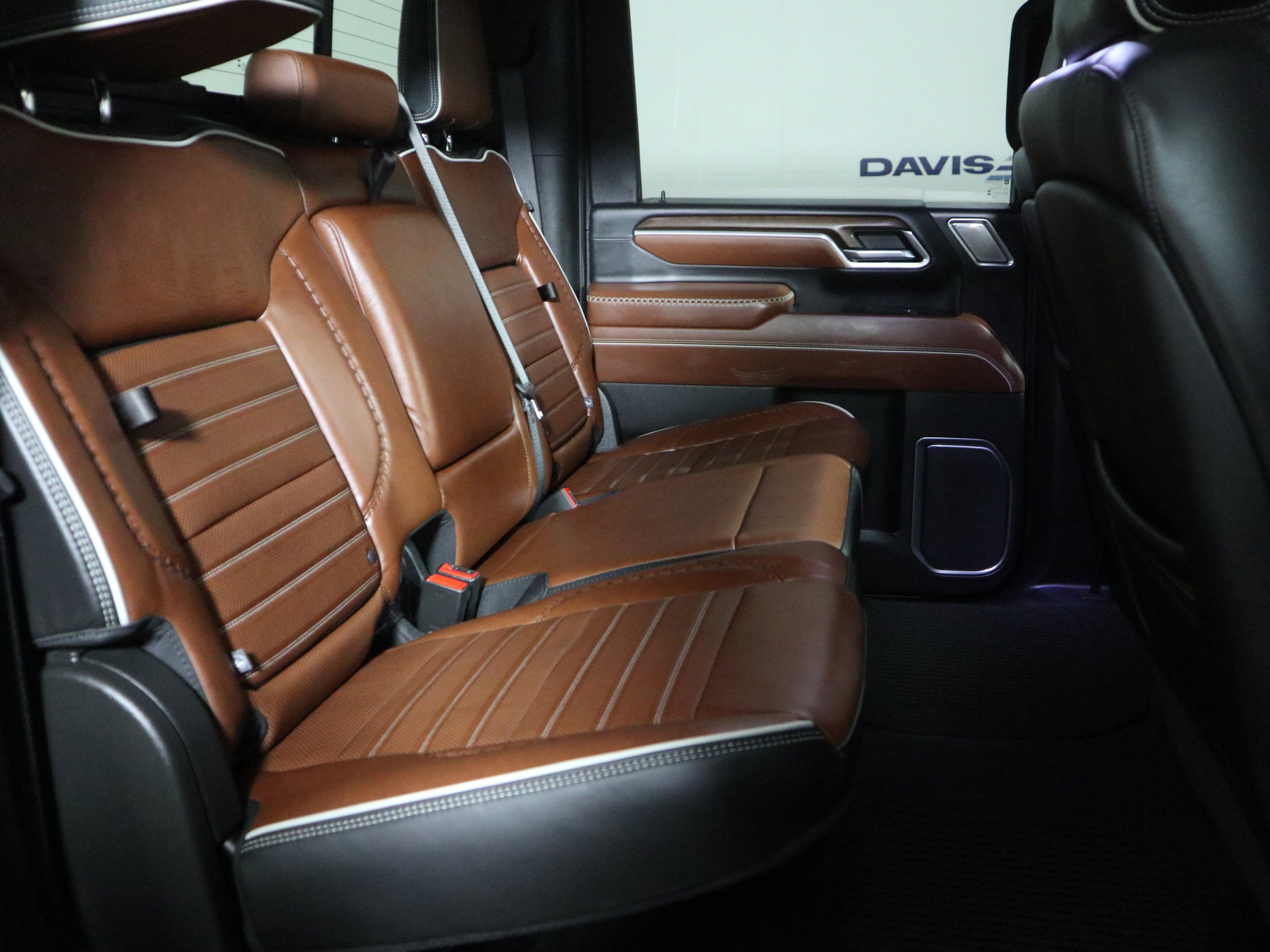 Used 2025 GMC Sierra 2500 Denali Ultimate image 21