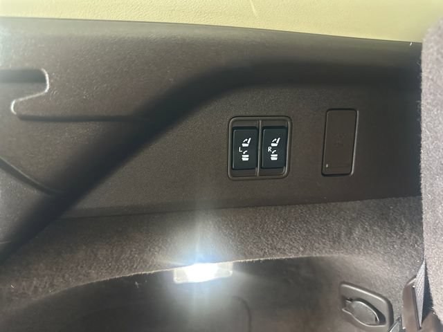 Used 2018 Lexus RX 350L AWD image 22