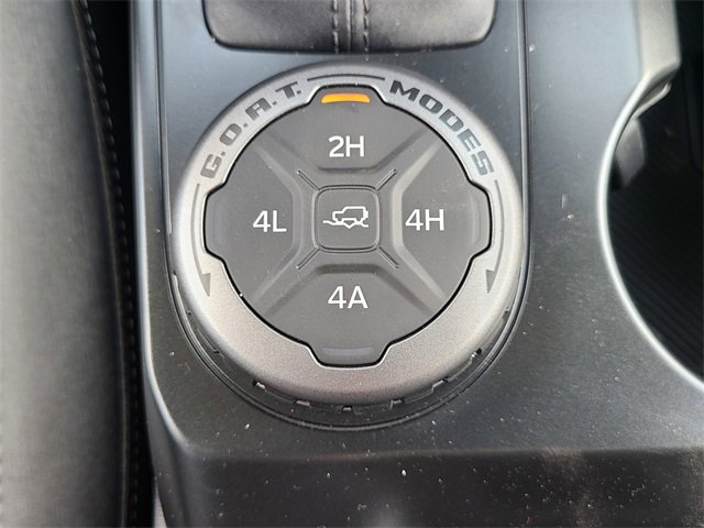 New 2025 Ford Bronco Badlands image 24