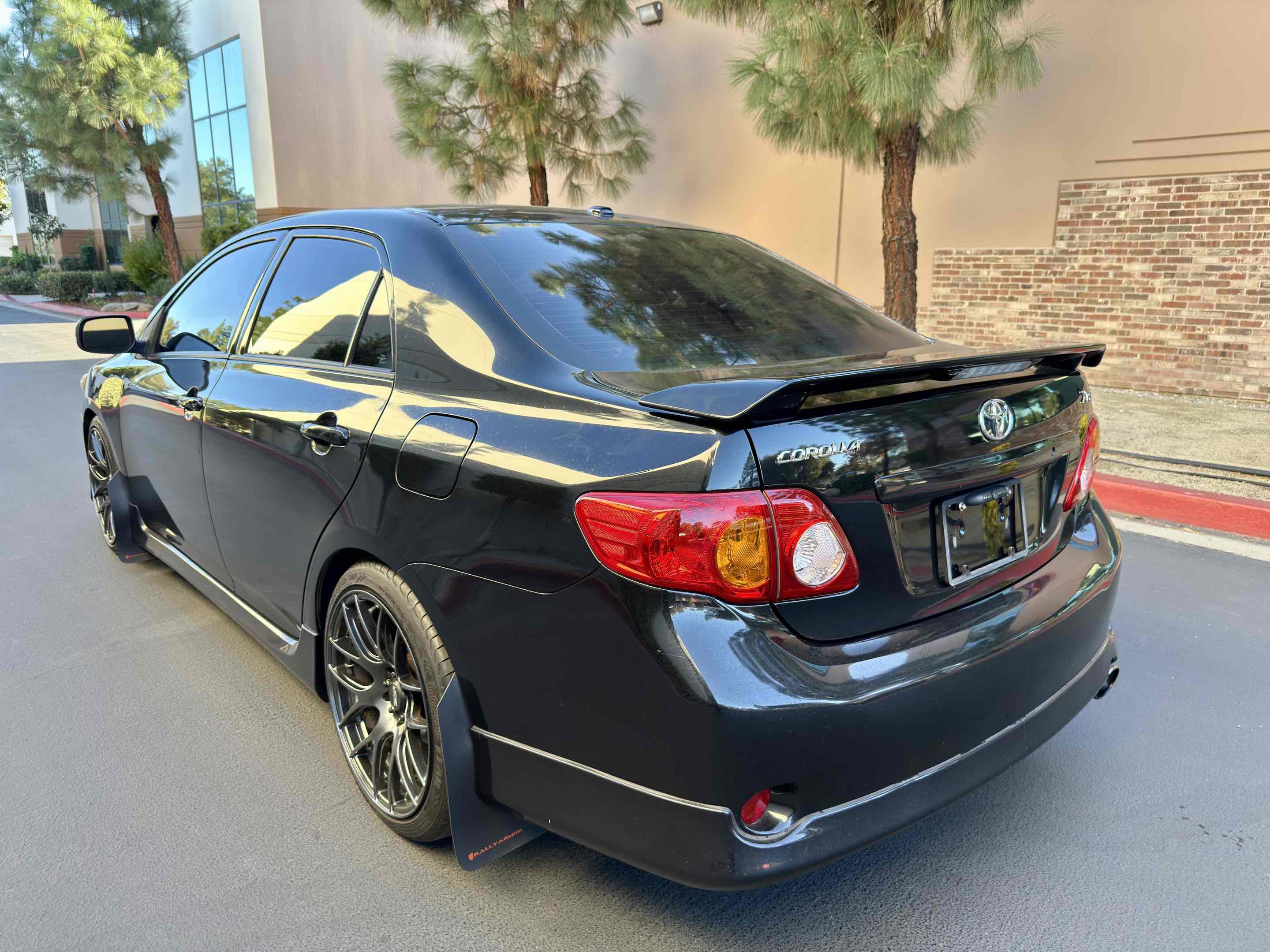 Used 2010 Toyota Corolla XRS image 11