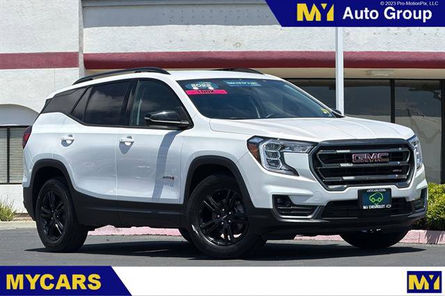 Certified 2022 GMC Terrain AT4 AWD/4WD image 1